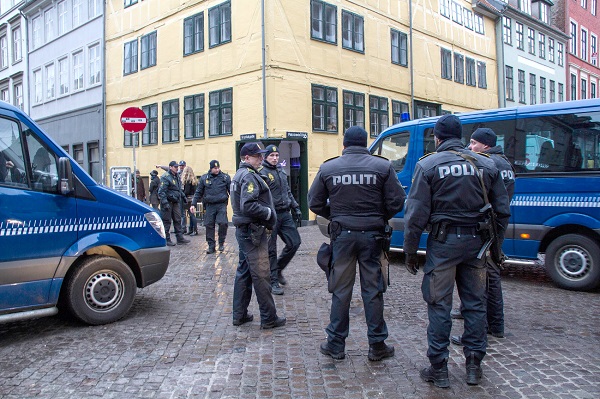 Задержан мужчина, угрожавший взорвать себя в центре для беженцев в Дании